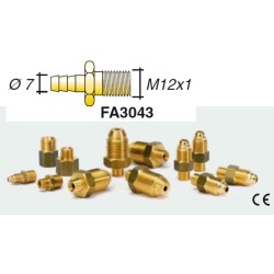 Raccord mâle 12x1 - d.7mm, en laiton.
